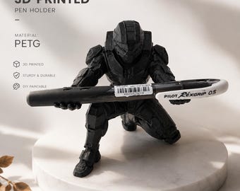 Portalápices de soldado de ciencia ficción impreso en 3D, organizador de escritorio, decoración de escritorio de PETG, accesorio de escritorio para gamers, regalo para portalápices de oficina