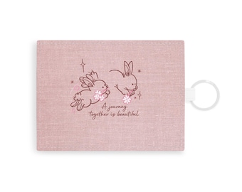 Tarjetero con ilustración de una linda pareja de conejitos / Cartera de identificación de piel Saffiano