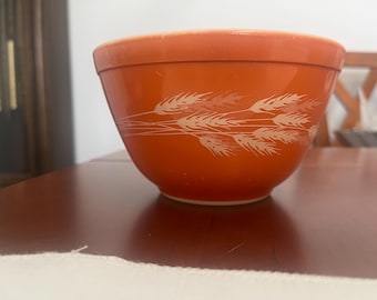 Pyrex Autumn Harvest Wheat Orange Mixing Bowl #401
