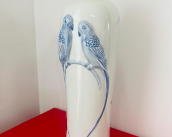 Jarrón de porcelana Nora Fenton con pájaros