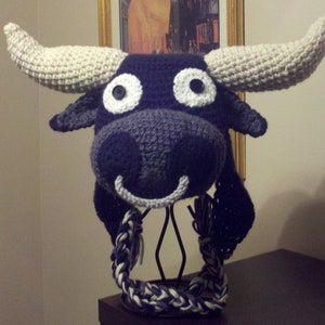 Bull Crochet Hat, 3d crochet animal hat, handmade hat, fun hat, winter hat