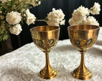 Set di calici in ottone incisi a mano - Calice vintage inciso per la decorazione della casa - Esclusivo set di calici da vino in ottone