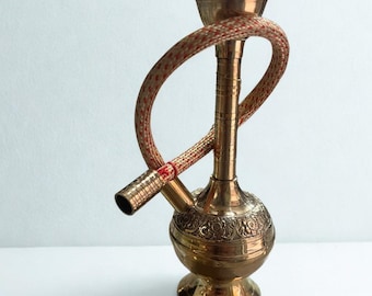 Cachimba de latón grabada / Shisha de oro pulido / Narguile tradicional / Decoración oriental para estantes