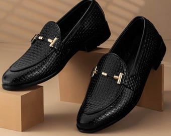 Mocasines de cuero trenzado marrón hechos a mano con detalle de herradura / Elegantes zapatos de cuero trenzado