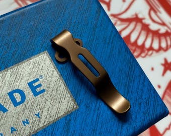 Benchmade Bugout Osborne Griptilian Bailout Turret Crooked River Freek Barrage Replacement Pocket Clip Short Deep Carry (BRONZE)