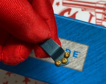Benchmade BRASS PHILLIPS Pocket Clip Screws Replacement Screws For Benchmade Knives Listed Below (3x Screws) M