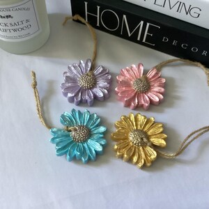 Flower diffuser. Clay diffuser. Hanging flower diffuser.