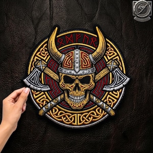 Vikingskalle med korsade yxor: Guld- och silverbroderi, runisk sköld (30 cm)