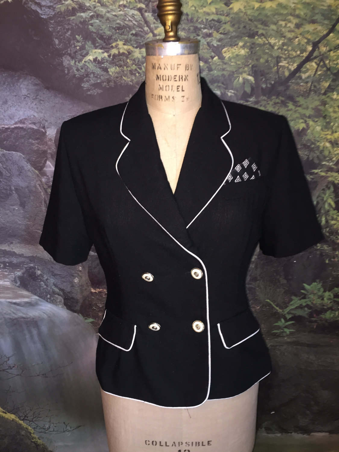 white blazer size 12