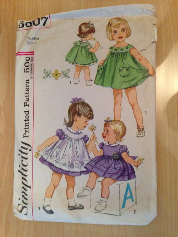 Simplicity 3807 Sewing Pattern 1960s Toddler Dress, Pinafore and Panties Size 1