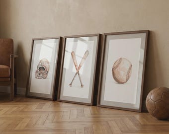 Conjunto de 3 pôsteres de beisebol e futebol americano para quarto de bebê – Arte de parede esportiva para meninos