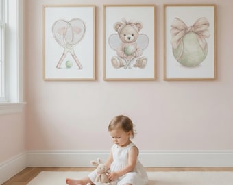 Conjunto de 3 pôsteres de tênis para quarto de bebê – Decoração de parede para quarto de menina com ursinho de pelúcia