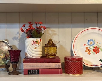 Curated bundle Vintage Decor grouping