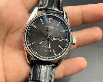 Vintage 28mm Tag Heuer 200 Meters, Quartz, Calendar Stainless