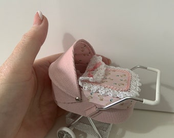 DOLLS HOUSE 1/12th scale modern dolls house pram/stroller/buggy/baby carriage  pink needlecord with cute Duck in pink