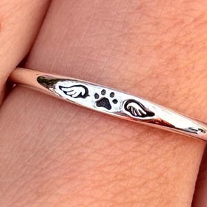 Angel Wings Paw Print Ring, 925 Sterling Silver Pet Memorial Ring, Cat Dog Lover Jewelry, Minimalist Animal Band, Pet Loss Ring