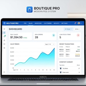 Puede incluir: Un portátil y un smartphone que muestran la interfaz del sistema TPV "Boutique Pro". El portátil muestra datos de ventas y detalles del inventario, mientras que el teléfono presenta una función de factura rápida. El fondo es una tienda de ropa.