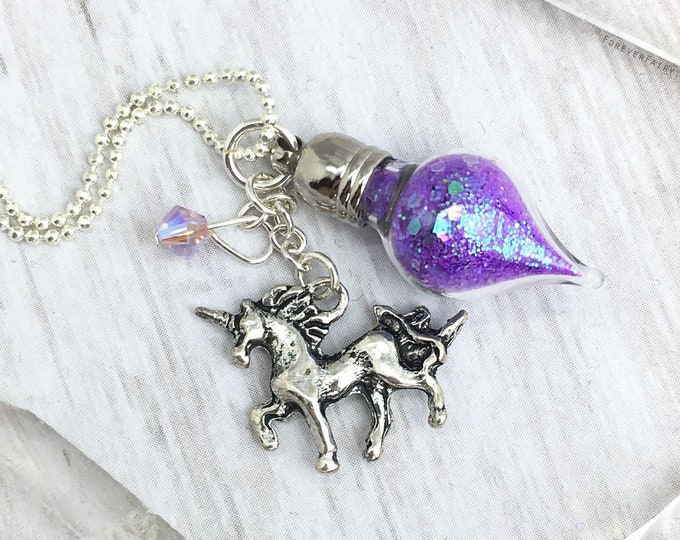 The Last Unicorn Necklace, Womens Unicorn Jewelry, Magical Unicorn Gift for Girl, Cute Unicorn Dust Vial, Fairy Fairycore Jewelry Goblincore