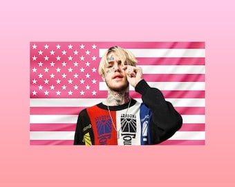 Lil Peep Pink Amerikanische Flagge Tapisserie - Emo Rap Wand Kunst Dekor | Alternative Musik Fan Flagge | Ästhetischer Raum Dekor