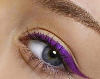 Organic Vegan Purple Eyeliner Pen: Non-Toxic Liquid for Sensitive Eyes