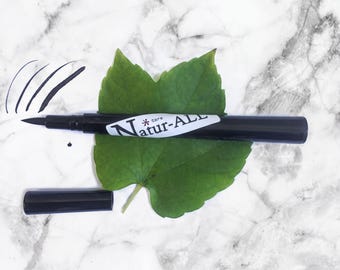 Black Liquid Eyeliner: Vegan, Organic, Waterproof for Sensitive Eyes