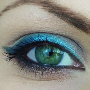 Turquoise EYE Pencil Waterproof Natural blue eye liner For sensitive Eyes Organic Vegan Natural Cobalt Mineral Creamy & Firm tip image 1