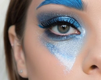 Blue Glitter Eyeliner: Vegan Organic Cruelty-Free Liquid Liner