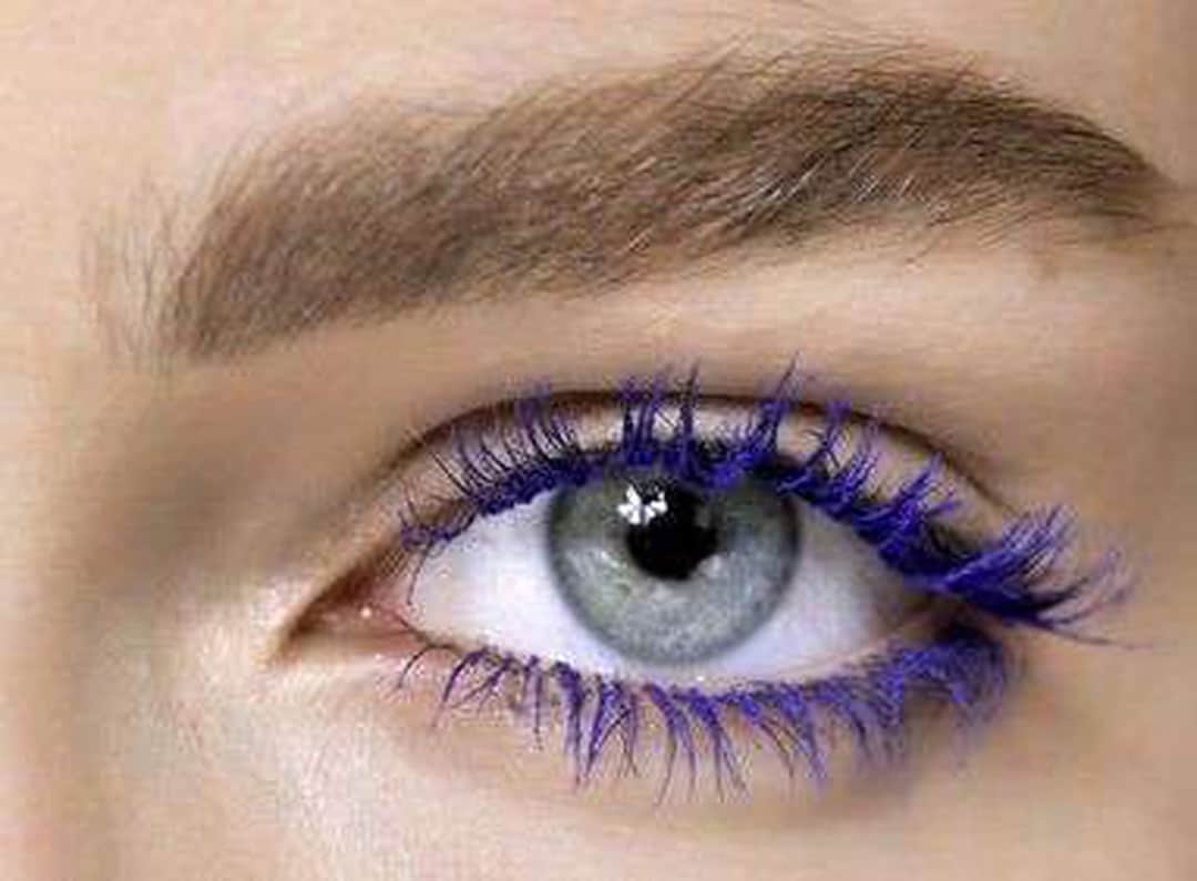 PURPLE MASCARA Gothic / Vegano, Orgánico, Sin Gluten / Voluminizante Y