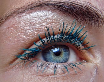 Emerald Mascara, Vegan Nourishing Formula, Mineral Pigment Color, Sensitive Eyes Friendly, Gluten Free, Zero Waste