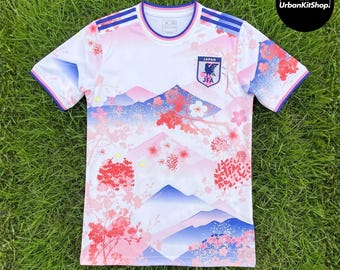 Camiseta de fútbol rosa de Japón, kit personalizado hecho por fans de Japón, camiseta de fútbol estilo anime.