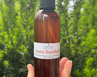 Repele naturalmente los mosquitos, las garrapatas y las pulgas, para disfrutar de todas las actividades al aire libre.