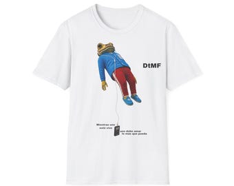 DTMF カエルTシャツ、ラテン音楽グラフィックTシャツ、レゲトン風ストリートウェアシャツ、アーバンラティーノファッション、ユニセックス音楽ファンギフト