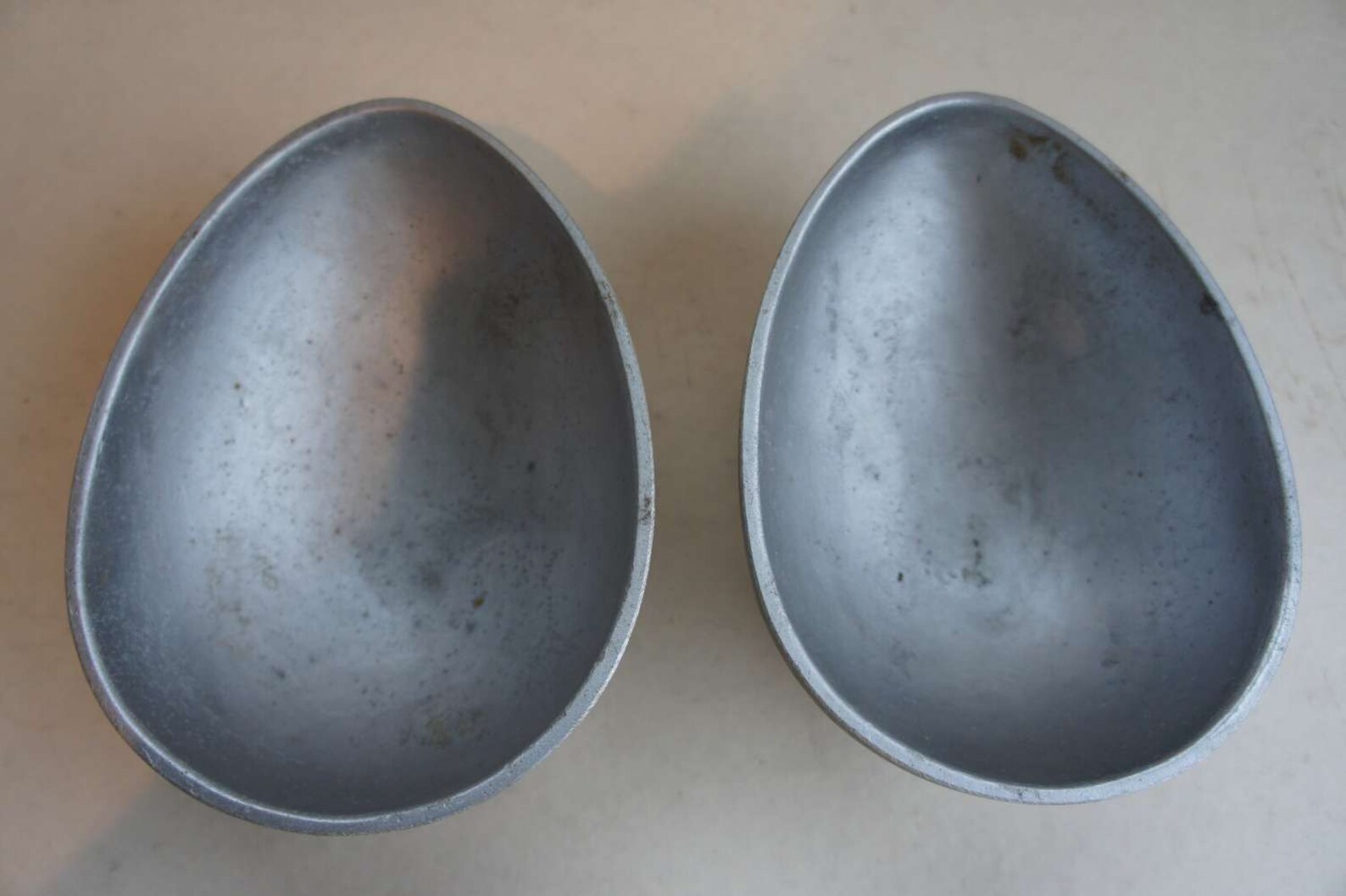 Industrial Vintage Cake Pans by Nordic Ware Eggshaped Etsy