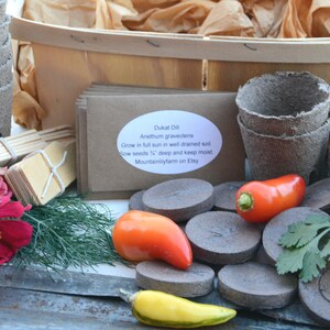 Garden Gift Basket, Heirloom Vegetable Seeds with Garden Supplies, Great Housewarming Gift image 8