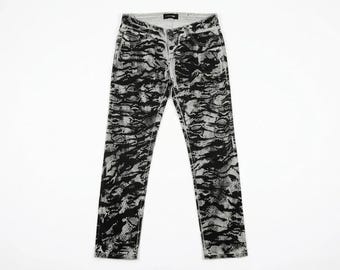 Seltene Diesel Schwarz Gold Schlangenhaut Print Skinny Jeans