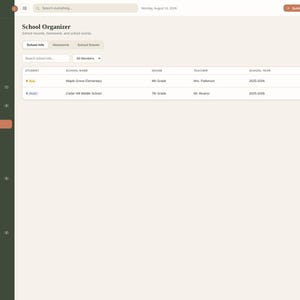 K&ouml;nnte beinhalten: Eine digitale Schulorganizer-Dashboard-Oberfl&auml;che mit einer dunkelgr&uuml;nen Seitenleiste mit Navigationssymbolen und einem hellbeigen Hauptinhaltsbereich. Der Bildschirm zeigt eine Tabelle mit dem Titel School Organizer mit Spalten f&uuml;r Sch&uuml;ler, Schule, Klasse und Lehrer.