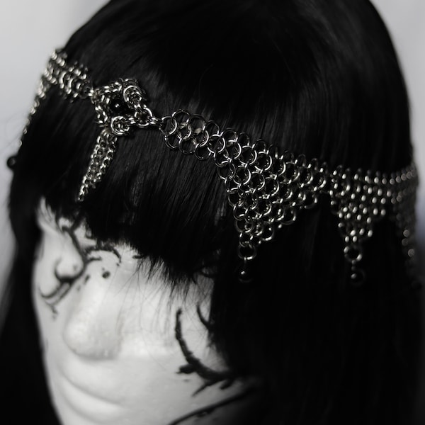 Chainmail Circlet Crown, Gothic Pearl Headdress, Medieval Fantasy Headpiece