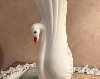 Elegant Vintage MCM Art Deco White Swan Vase Ceramic 8” Tall