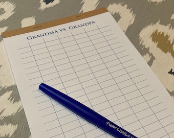 Personalized Game Scorecard Notepad: Family Game Night Score Sheets