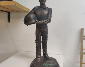 Jeff Gordon 24 NASCAR Statue Champion Limited Edition 2002 Character Collectible