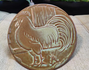 VTG Frankoma 94TR Rooster Fence Trivet Round Clay Pot Holder Prairie Green~6"