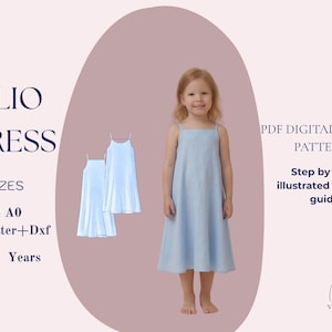 Può includere: Una bambina indossa un vestito estivo azzurro con spalline sottili e scollo quadrato. L'immagine include un disegno a tratto del vestito e il testo "CLIO DRESS" e "PDF DIGITAL SEWING PATTERNS".