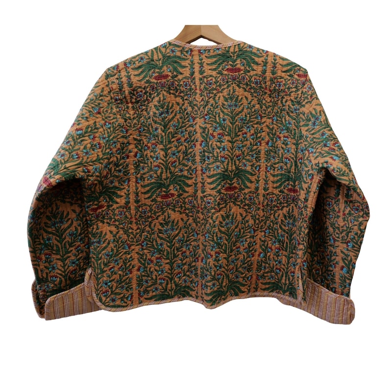 Quilted Cotton Jacket - Lightweight Insulated Everyday Jacket, Relaxed Fit with Pockets Notting Hill Lightweight, Soft Evergreen Botanica image 7