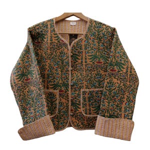 Quilted Cotton Jacket - Lightweight Insulated Everyday Jacket, Relaxed Fit with Pockets Notting Hill Lightweight, Soft Evergreen Botanica image 3