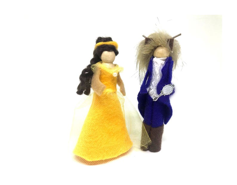 Classic Fairy Tale: La Belle et la Bête Beauty and the Beast image 0