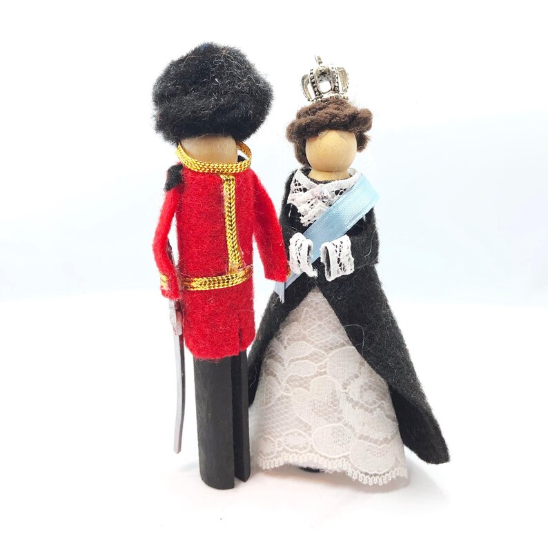 Historical Figures Clothespin Doll Ornament Kit Queen Etsy