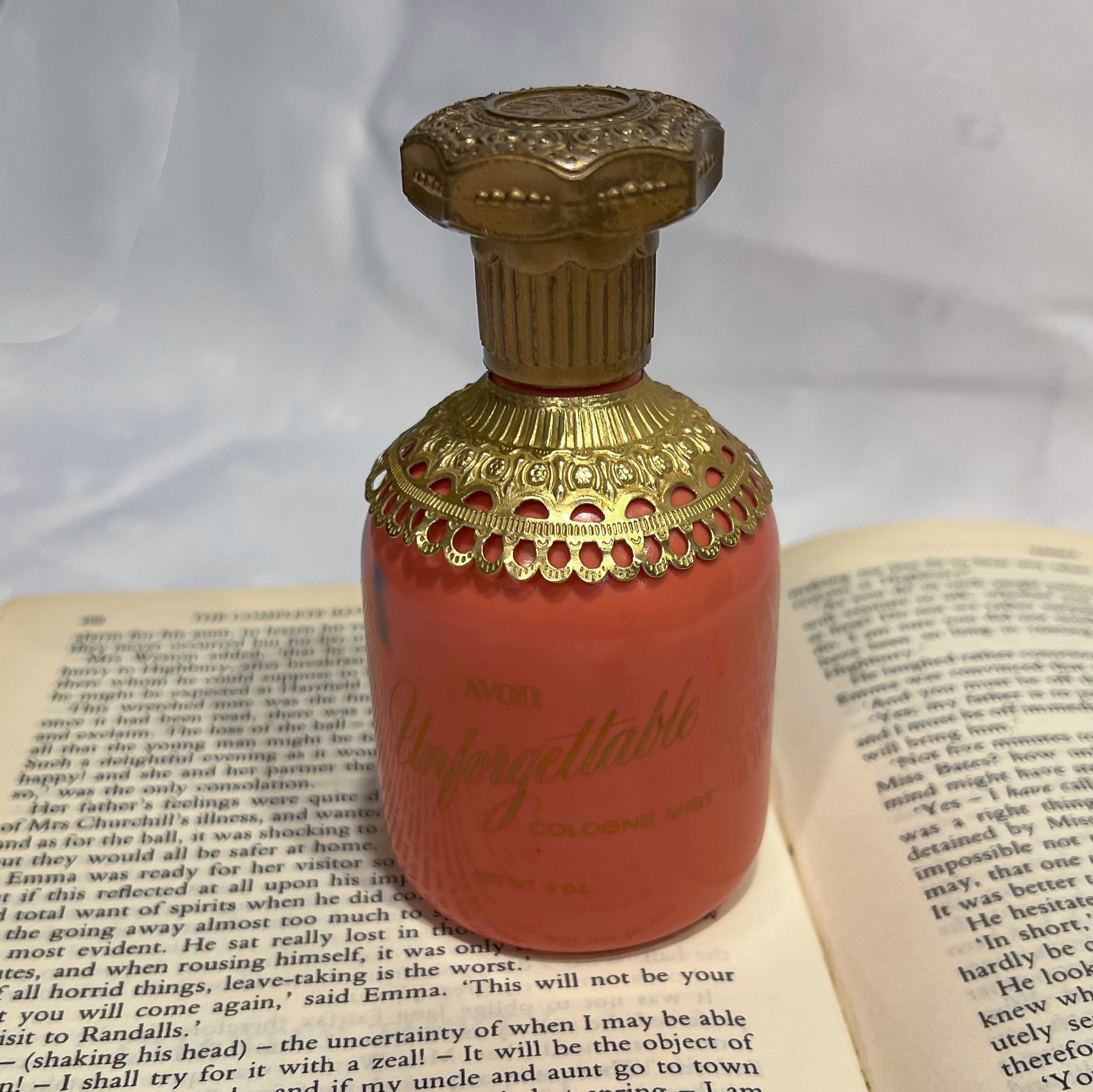 Vintage Avon Perfume Bottle unforgettable Cologne