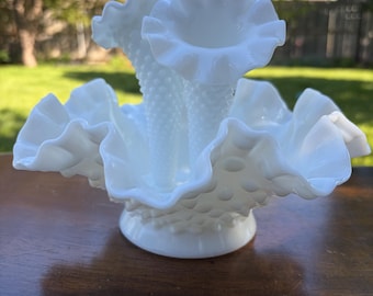 Fenton Hobnail Milk glass 3 horn Epergne flower vase