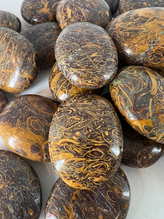 Mirium Jasper Palm Stones Mirium Jasper Palm Stones
