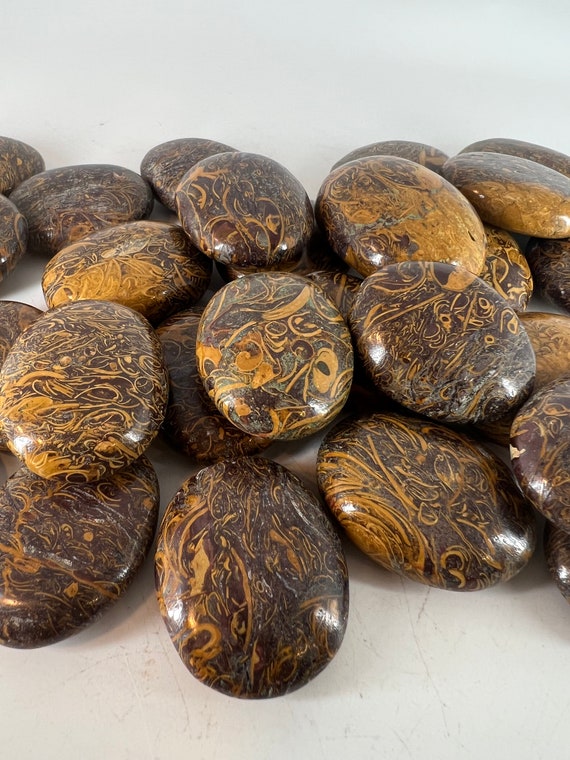 Mirium Jasper Palm Stones Mirium Jasper Palm Stones